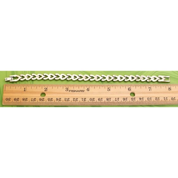 Vintage Candlelight Flames Silver Tone Bracelet 8 inch - W20 - Picture 3 of 3